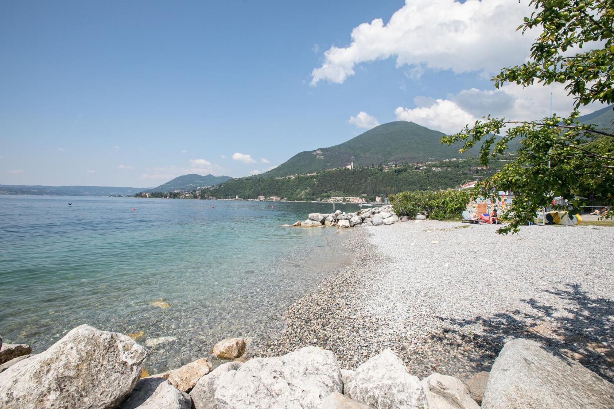 Al Peveri - Private Parking & Near Lake - Happy Rentals Toscolano Maderno Exterior foto